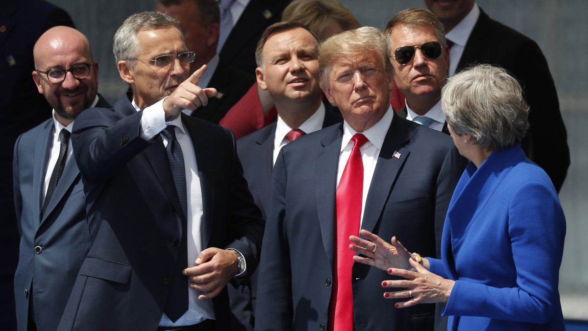 Prezydent Andrzej Duda rozmawiał z prezydentem USA Donaldem Trumpem o wzmacnianiu polsko-amerykańskiej współpracy wojskowej, w zakresie sprzętu oraz współpracy jednostek wojskowych. Rozmowa odbyła się przy okazji szczytu NATO - poinformował PAP szef gabinetu prezydenta Krzysztof Szczerski.