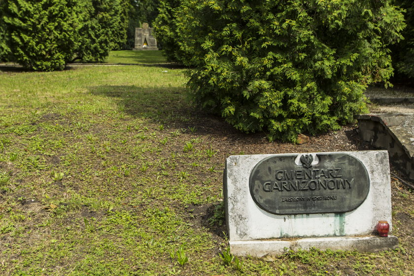 Odnowią wojenne groby i pomniki na Cytadeli