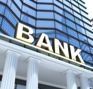 Bankowa ofensywa PZU: Najpierw spółka z PKO BP, a potem przejęcie banku BGŻ