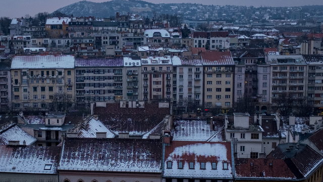 Tele van üres ingatlanokkal Magyarország: itt kell keresni őket