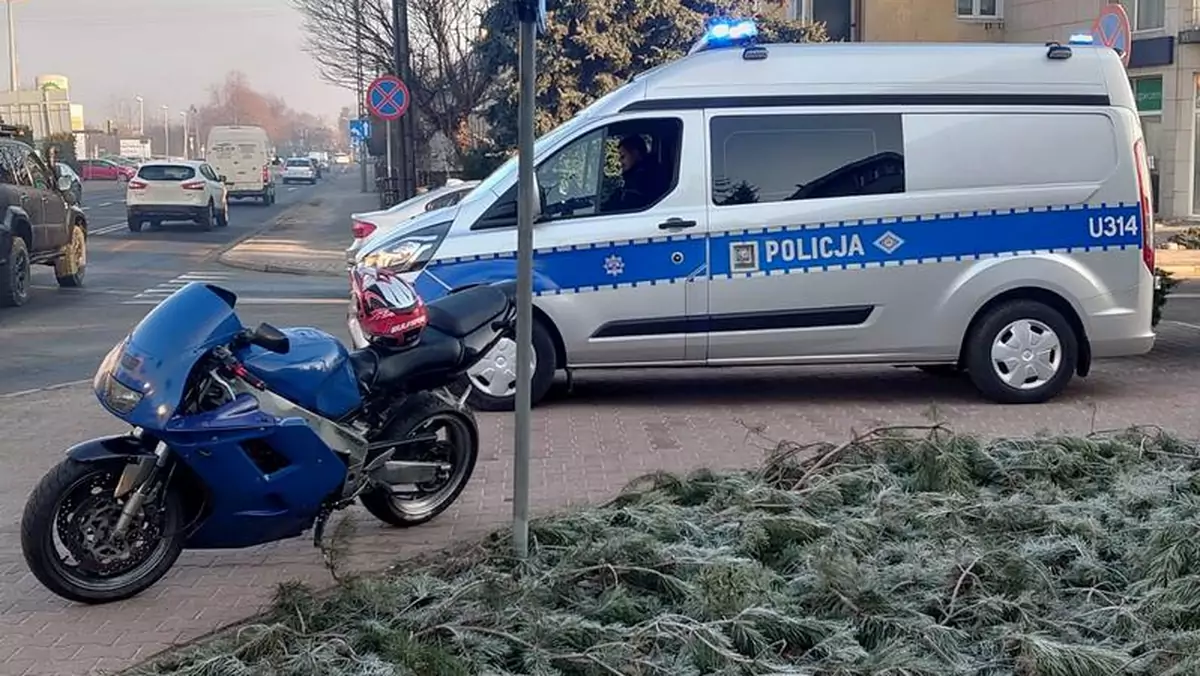 Gdyby miał prawo jazdy, dostałby 44 punkty karne!