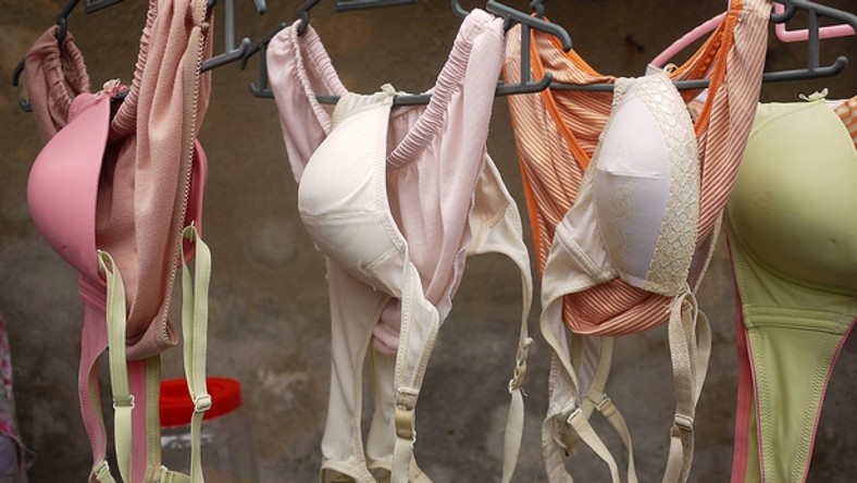 A disgraced preacher accused of stealing female underwear was made to lead a crowd to his church where more were found at the alter. [Naijaloaded]