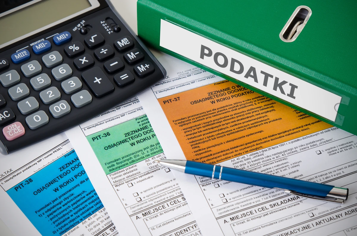 Sprawdź status zwrotu podatku 2025: Kiedy i jak odebrać zwrot z US?