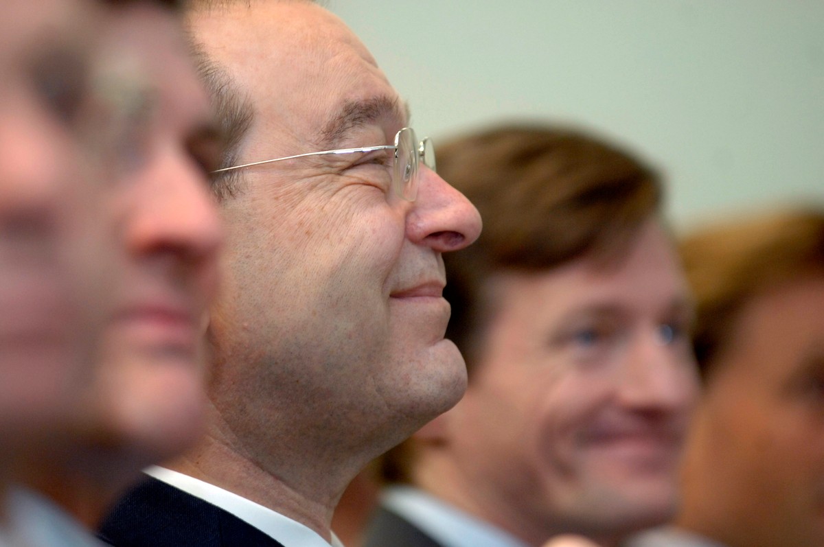 Oswald Gruebel ma w UBS przywrócić zaufanie inwestorów. Fot. Bloomberg