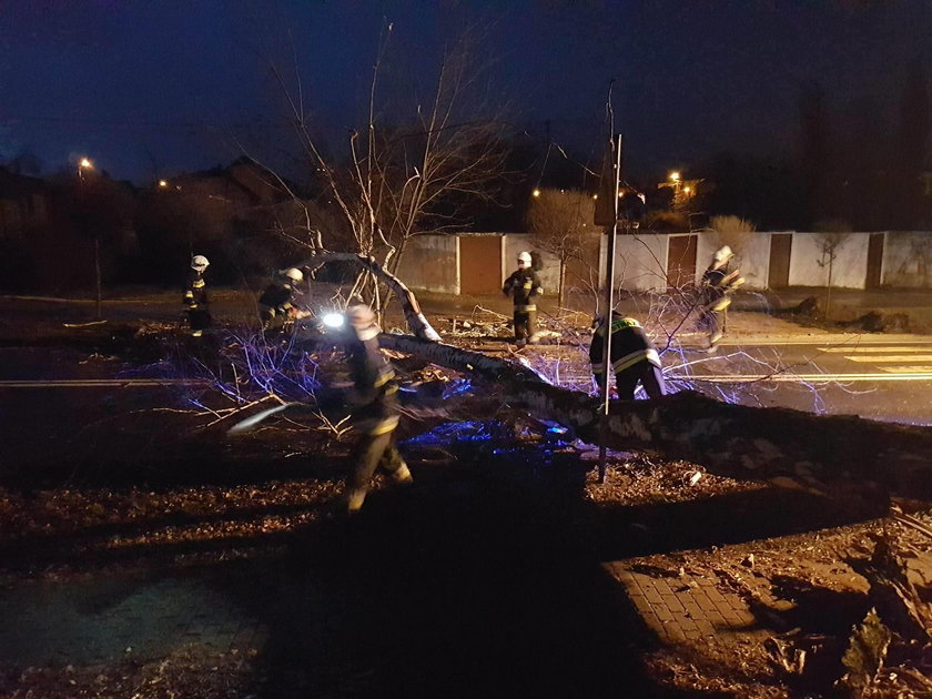 Zerwane dachy w Małopolsce. Strażacy wyjeżdżali 120 razy