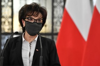 Polskie Szwalnie. Prezes NIK wysłał drugie wezwanie dla marszałek Witek