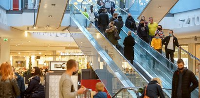 Zmasowane kontrole policji w galeriach handlowych. Na Pomorzu do sklepów ruszy tysiąc policjantów