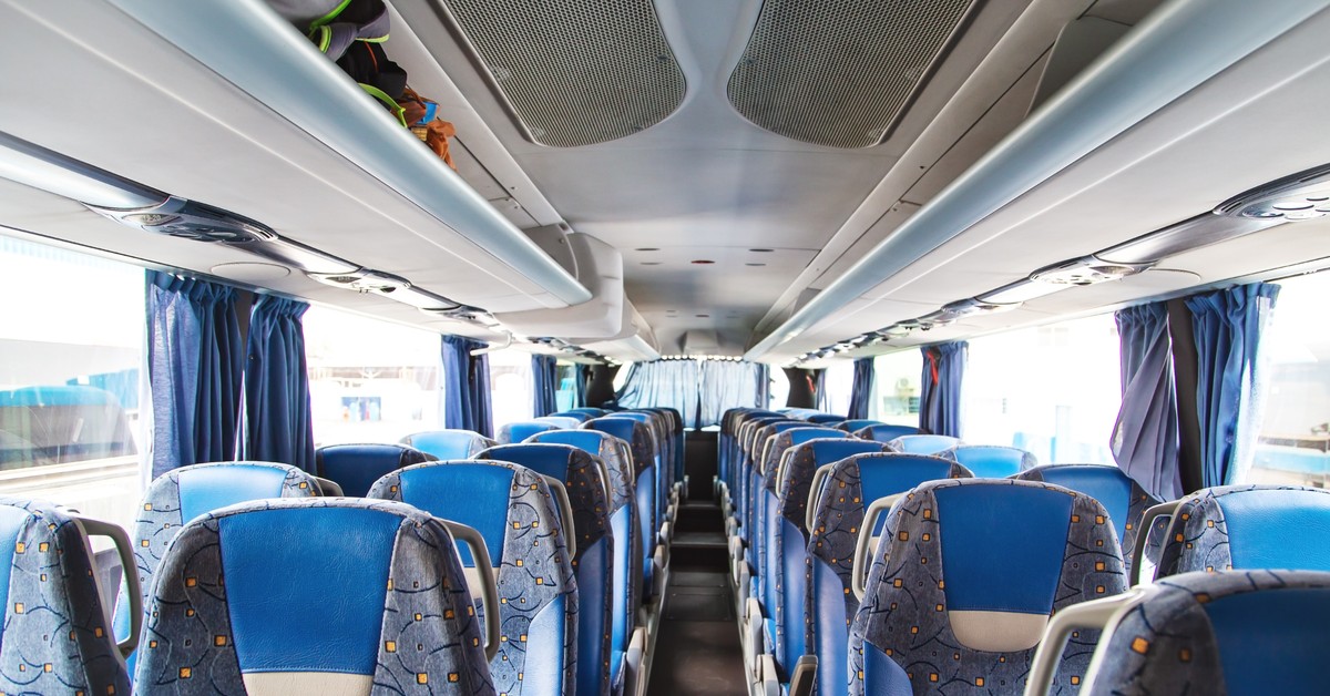 Do końca roku trzeba wydać nowe zezwolenia przewoźnikom. Zegar tyka