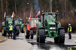 Metalowym prętem uderzał w traktor. Incydent na proteście rolników