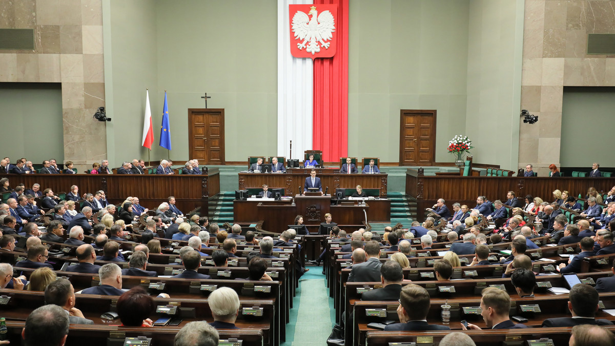 Trzynasta emerytura. Sejm przyjął projekt ustawy PiS