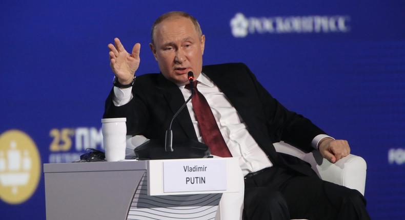 Russian President Vladimir Putin speaks at the plenary session during the Saint Petersburg Economic Forum SPIEF 2022