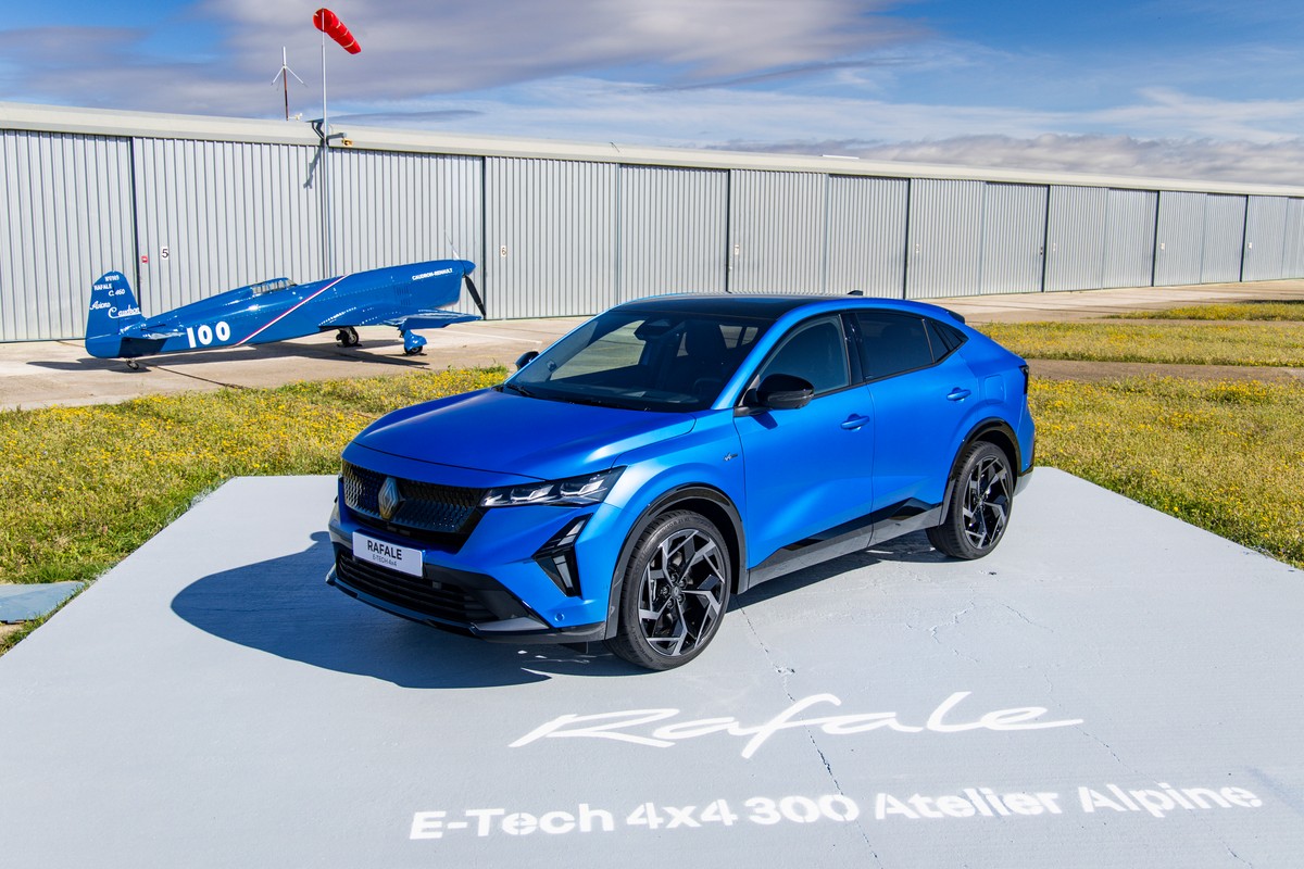Nowe Renault Rafale E-Tech 4x4 300 KM