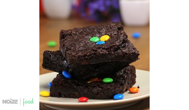 Noizz_food_M_and_M_braunis_safe