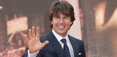 Tom Cruise chce, by jego sekta przyćmiła królową