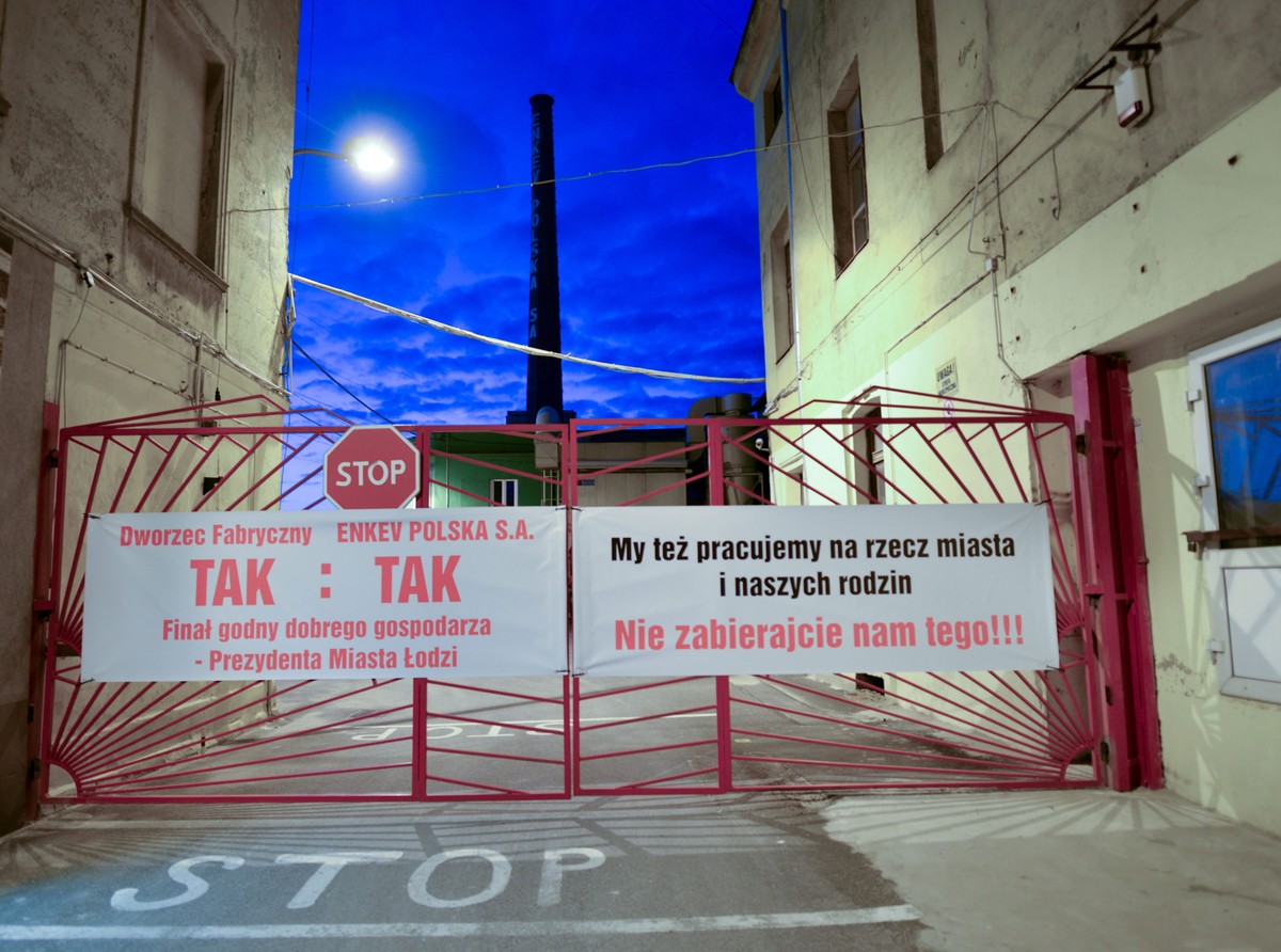 Protesty w trakcie budowy dworca Łódź Fabryczna