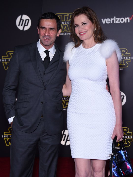 Geena Davis i Reza Jarrahy