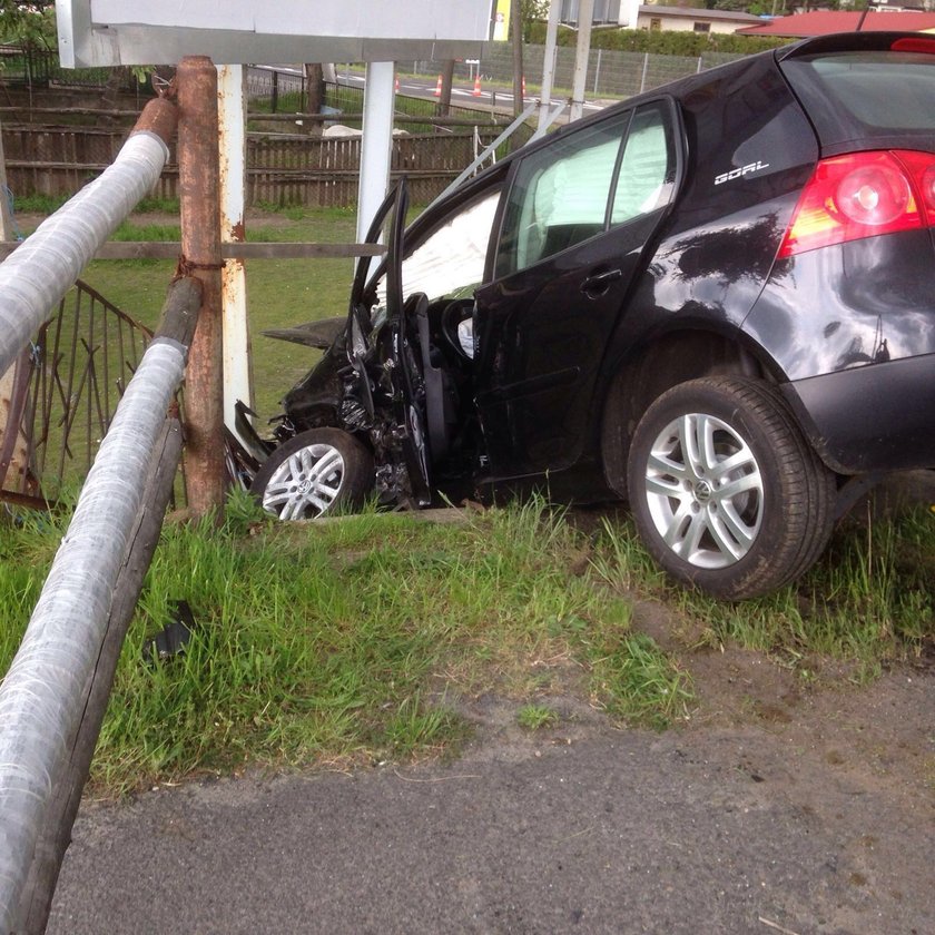 Wypadek na skrzyżowaniu  w Reńskiej Wsi