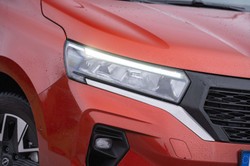 Tak wygląda rodzinny Nissan. Pakujesz walizki i śmiejesz się z SUV-ów