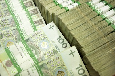 NBP: Banki zapowiadają złagodzenie polityki kredytowej w III kwartale