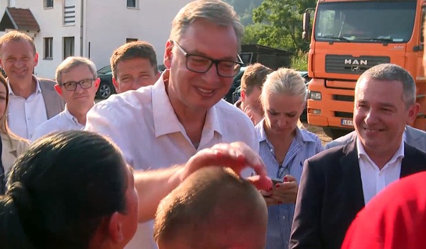 Vučić u poseti Jablaničkom okrugu