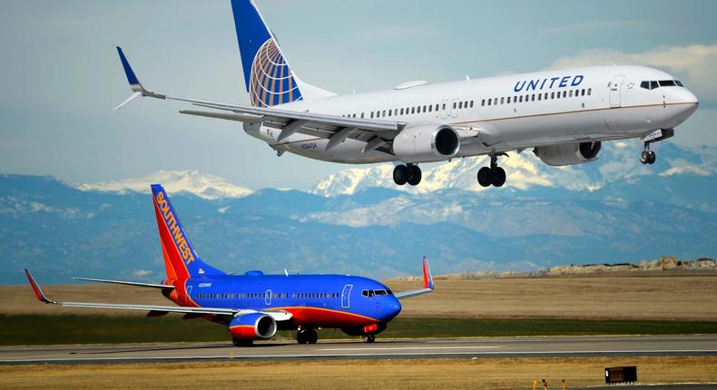 Southwest Airlines and United Airlines aircraft.
