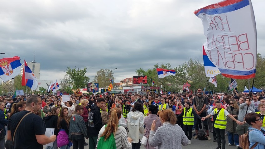 Srednjoškolci u Novom Sadu