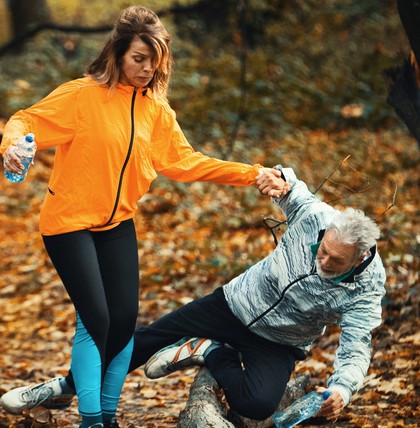 Sturz beim Spazieren