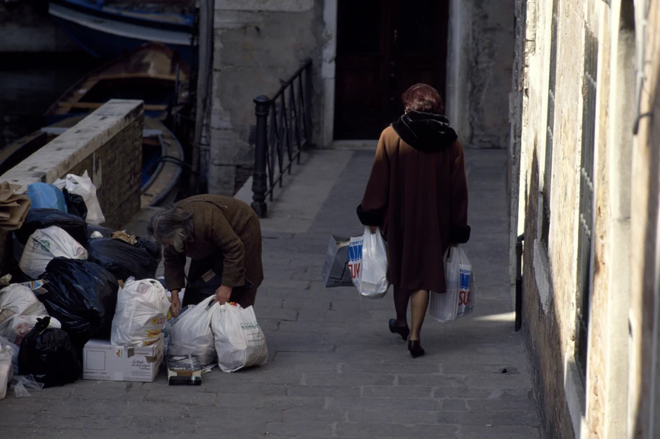 Beskućnici na ulicama Italije