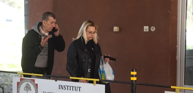 "Nek snimi sad film kako je koristio Miljanu godinama!" Marija Kulić zagrmela nakon što je Zola ostao bez para od projekta o njihovoj porodici