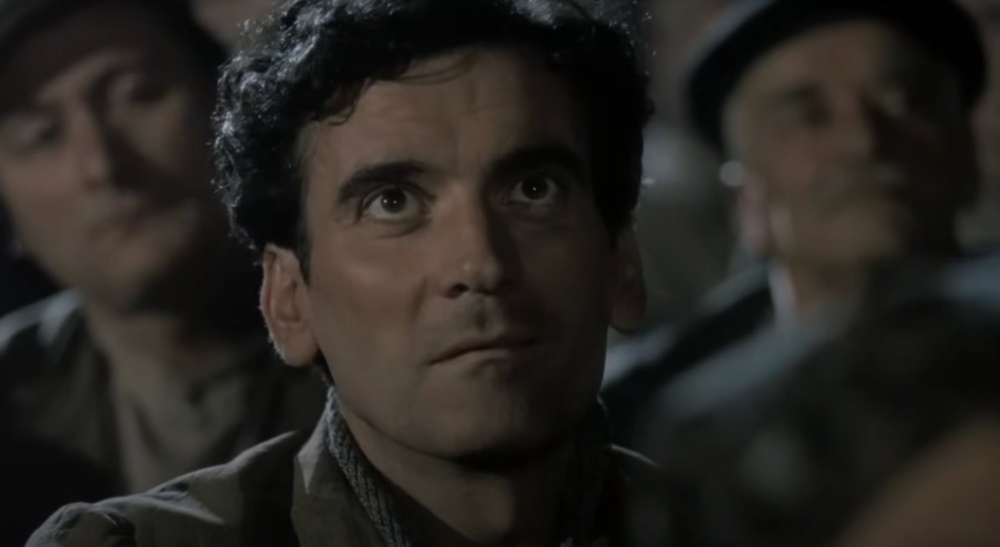 Taliansky herec Massimo Troisi vo filme Poštár.