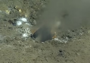 Pukotina na rasednoj liniji na dnu Pacifika