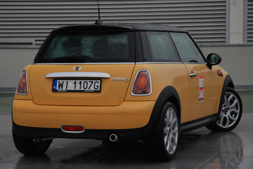 Mini Cooper D - Twardziel-gadżeciarz