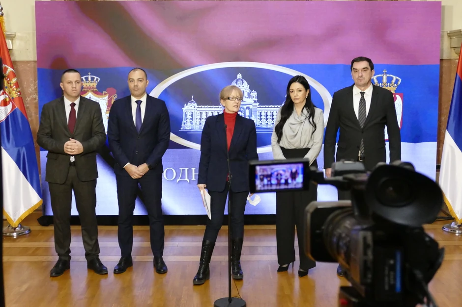 Pres konferencija poslanice SNA Marine Raguš posle sastanka s delegacijom Evropskog parlamenta