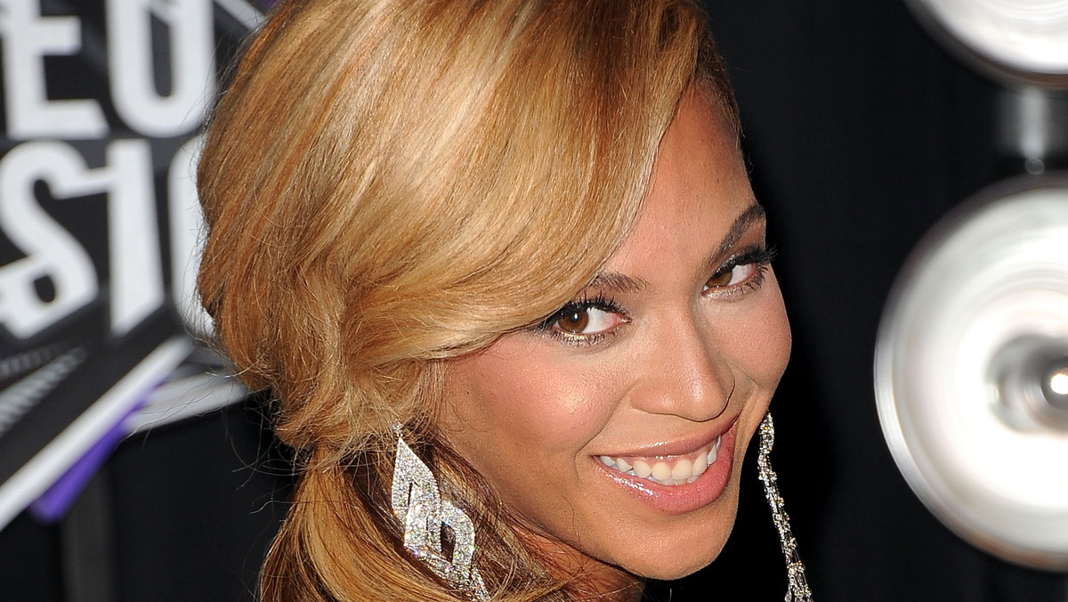  Beyonce