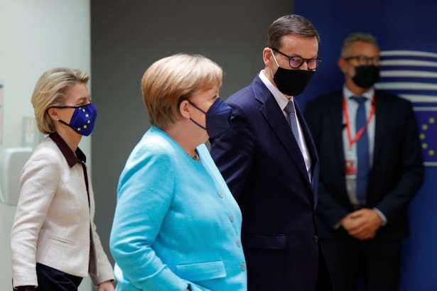 Mateusz Morawiecki i Angela Merkel