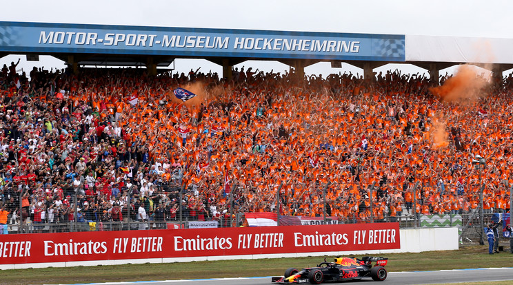 Max Verstappen szurkolói több szektort is megtöltenek majd /Fotó: Getty Images