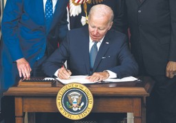 Ameryka się rozpędza, Europa zostaje w tyle. W USA powstają setki tysięcy nowych miejsc pracy