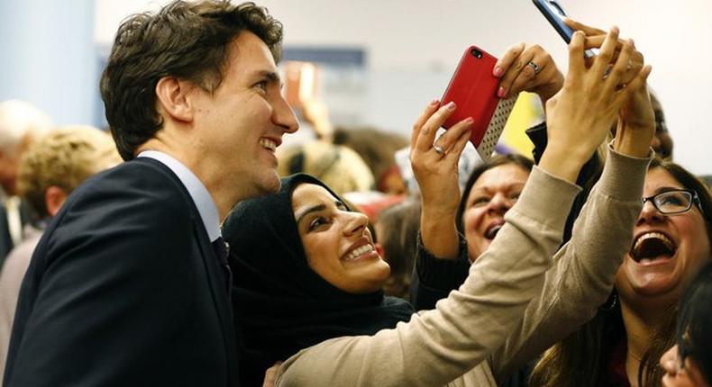 Canadians show love to newly-arrived Syrian refugees