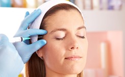 Robisz zabieg toksyną botulinową? Oto co powinnaś wiedzieć!