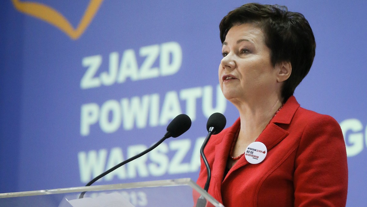 Hanna Gronkiewicz-Waltz szefową PO w Warszawie. Prezydent Warszawy była jedyną kandydatką na to stanowisko. Zastąpiła tym samym posłankę Małgorzatę Kidawę-Błońską. Za kandydaturą Gronkiewicz-Waltz zagłosowało 395 uczestników zjazdu wyborczego; w sumie oddano 489 ważnych głosów.