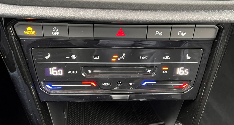 Opcjonalny dotykowy panel klimatyzacji Volkswagena T-Roca