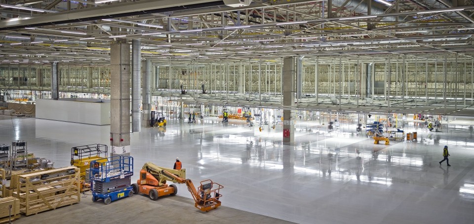 Wzrost zatrudnienia ma dotyczyć miejsc pracy nie tylko w nowej fabryce, ale także w dotychczasowych zakładach Volkswagen Poznań. Do koncernu należy fabryka w poznańskiej dzielnicy Antoninek, zlokalizowana w dzielnicy Wilda odlewnia, oraz wybudowany w Swarzędzu zakład zabudów specjalnych.