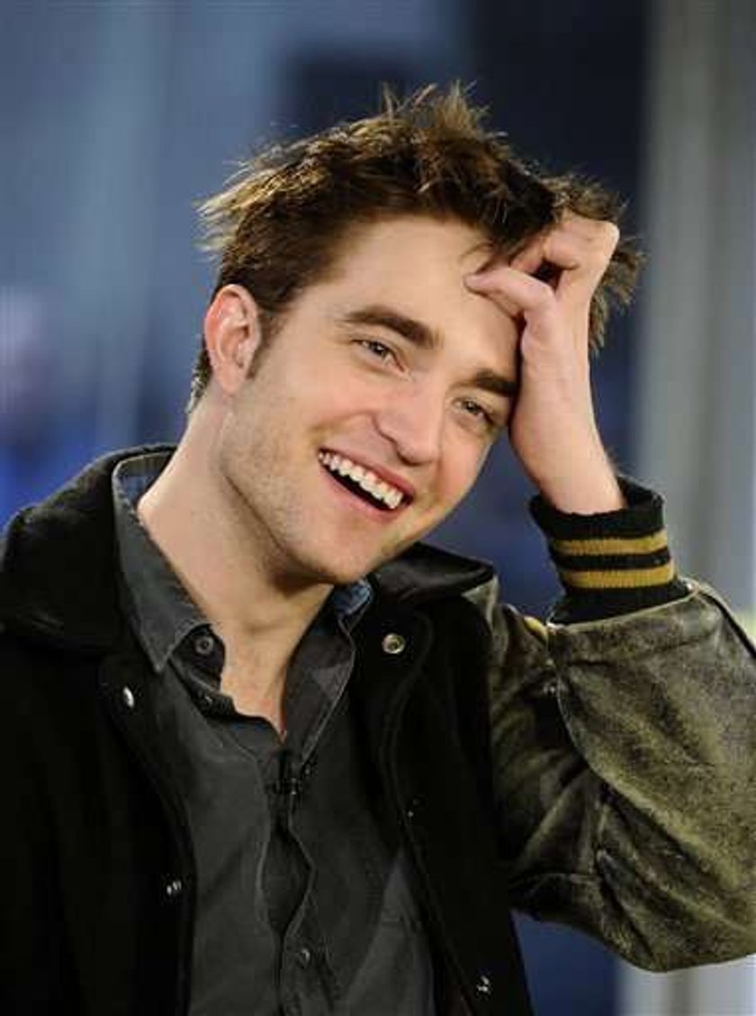 Pattinson woli starsze kobiety. Jak to?