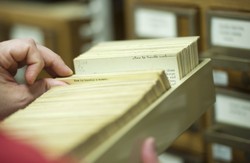 Archiwa Narodowe USA rasistowskie? "Wychwalają bogatych białych mężczyzn"