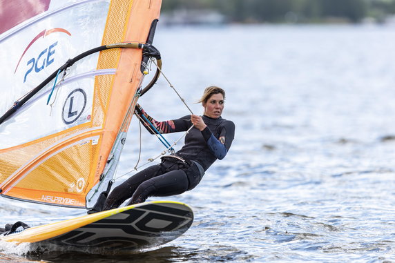 Żeglarstwo. Klasa RS:X. Zofia Klepacka. Nasz typ: medal.