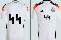 Nazistowski skandal z koszulkami niemieckich piłkarzy. Adidas w ogniu krytyki