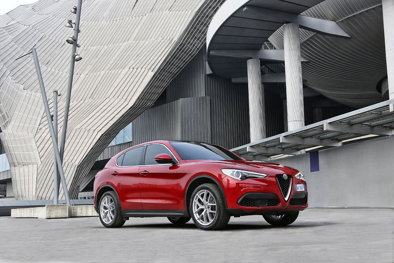 Alfa Romeo Stelvio - SUV jakiego jeszcze nie było