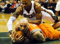 Gortat rzucił 20 punktów, ale Suns przegrali z Thunder