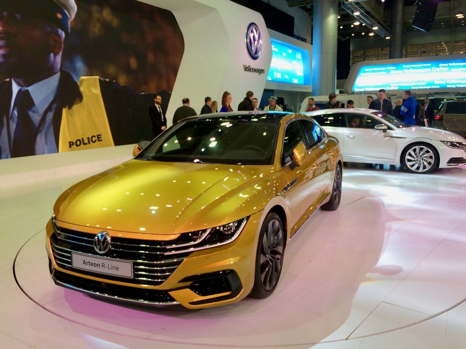 Taką premierą jest np. Volkswagen Arteon - sportowy samochód plasowany powyżej Passata. Pierwsze egzemplarze do klientów trafią w czerwcu. 