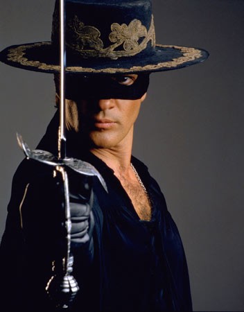 16437_32719-zorro-alarca-01-d0000B2F6bd7de3b92472